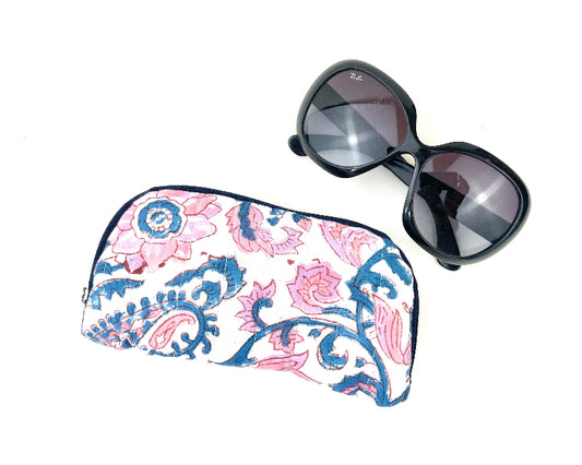 Etui_a_lunette_de_soleil_lotus_rose