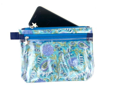 Petite_trousse_tactile_smartphone_motif_vert_et_bleu