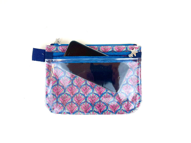 petite trousse tactile smartphone pour la plage