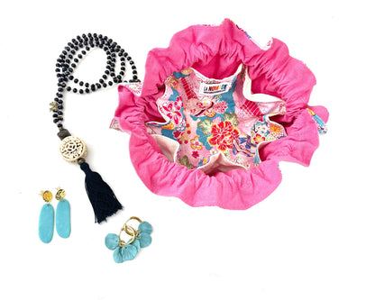 aumoniere_a_bijoux_rose_ouverte