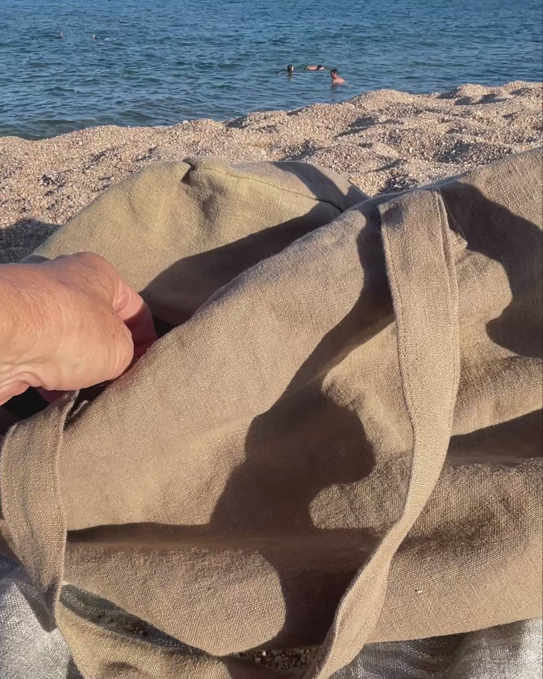 démonstration fonction tactile de la trousse smartphone la nomade