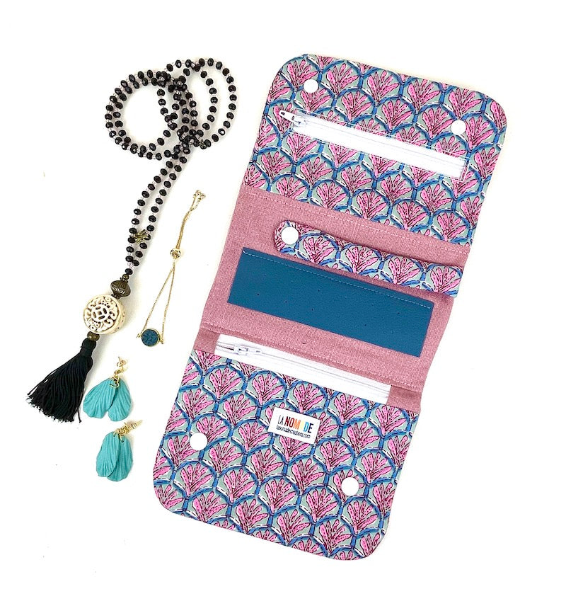 Trousse à bijoux plate