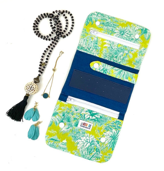 Trousse à bijoux plate
